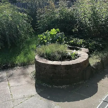 Ruhe Und Entspannung In Haus Und Garten *